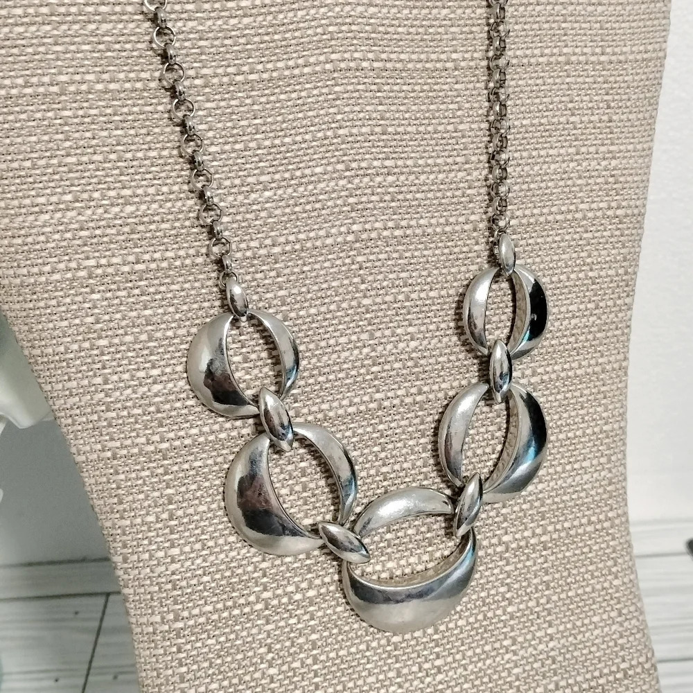 Charming Charlie Silver Tone Chunky Fashion Statement Necklace